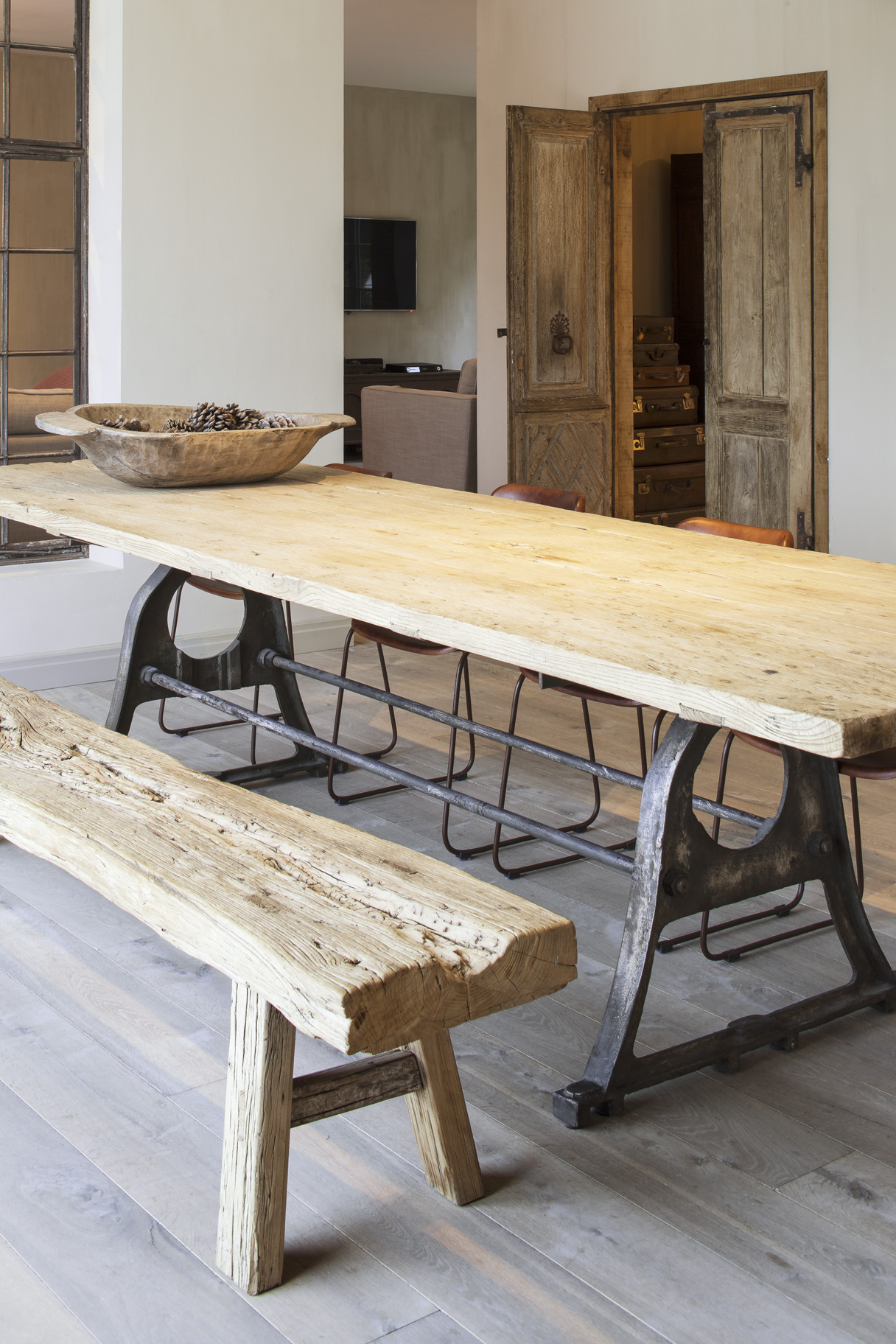 Van woonkamer tot horeca: uw interieur meteen in stock