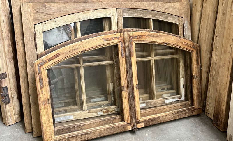 Old oak or pine doors and hutches as pieces of art in the frames 19
