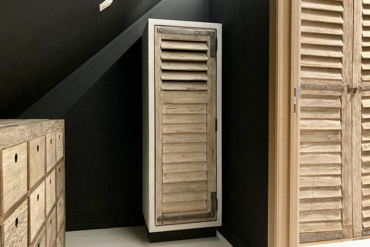 Renovation of a home: dressing room and built-in cupboards