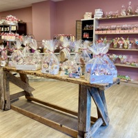 Furnishing praline shop 't Soethuys 8