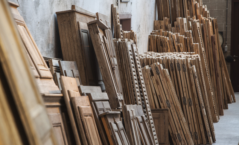 Old oak or pine doors and hutches as pieces of art in the frames 13