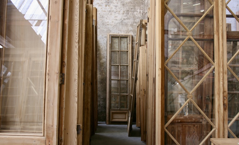 Old oak or pine doors and hutches as pieces of art in the frames 17