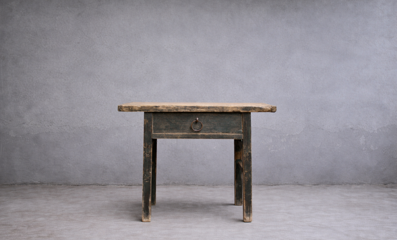 Console tables 17