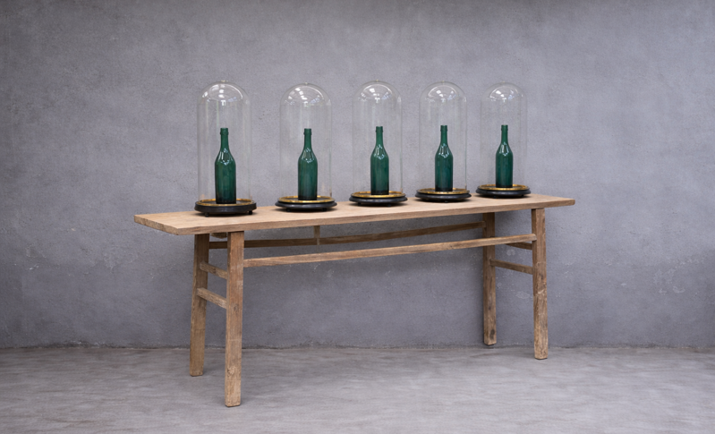 Console tables 26
