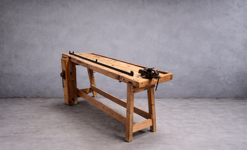Work tables 4