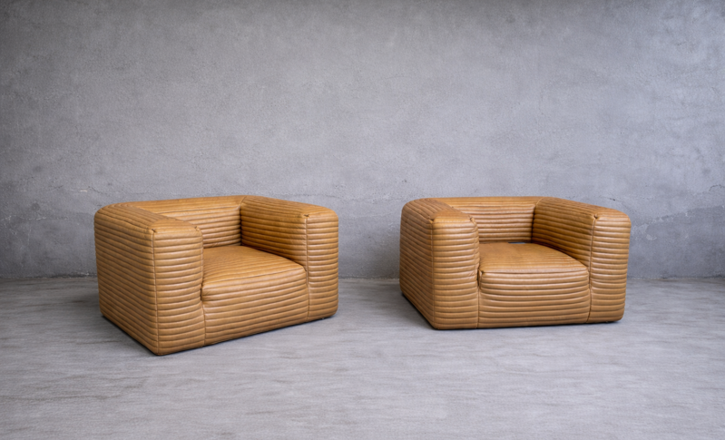 Sofas and chairs 10